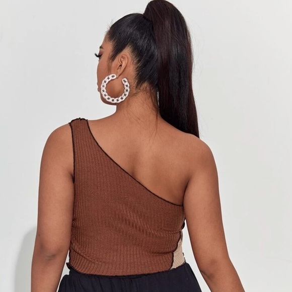 NEW| One Shoulder Contrast Stitch Colorblock Top - Picture 2 of 6